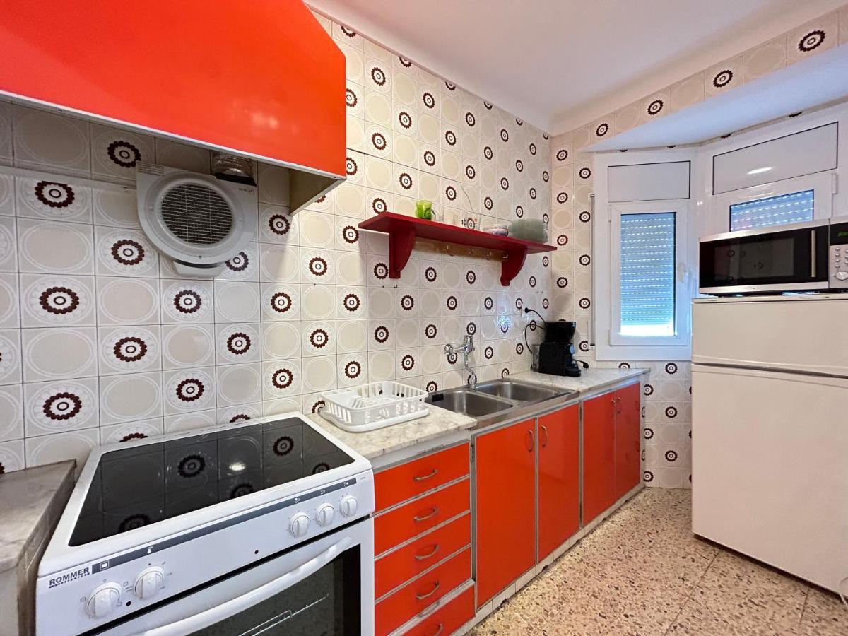 Apartamentos Playa La Perola Roses Dış mekan fotoğraf