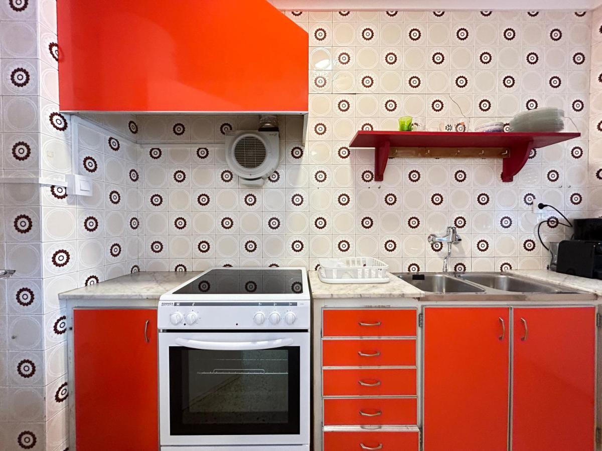 Apartamentos Playa La Perola Roses Dış mekan fotoğraf